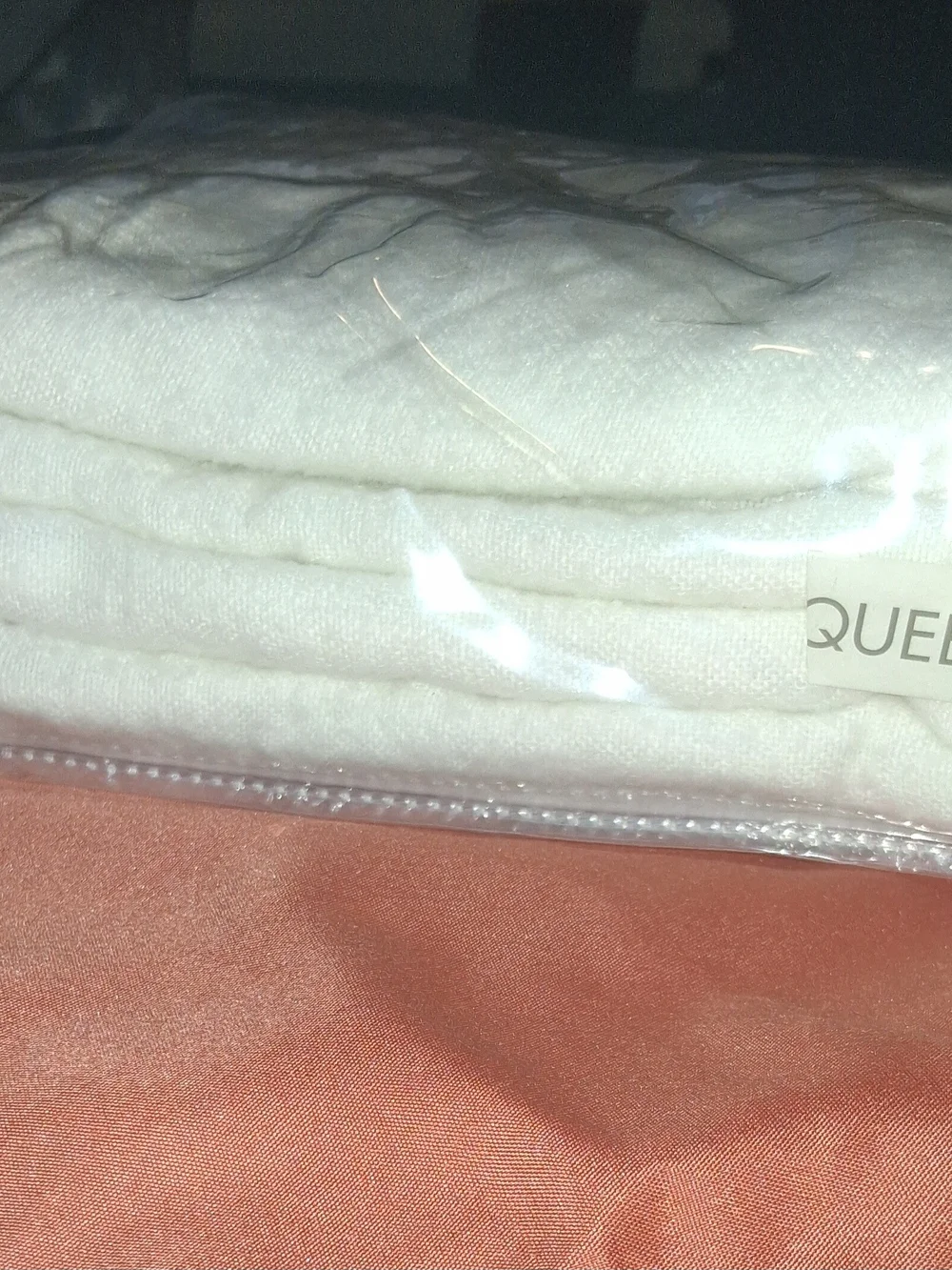 Queen Size Lightweight Travel Blanket